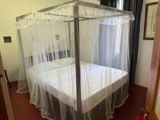 IN Lanka Hotel and Restaurant - 2