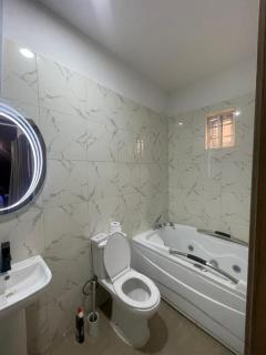 Simple and quiet abode - 5