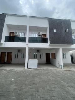 Simple and quiet abode - 2