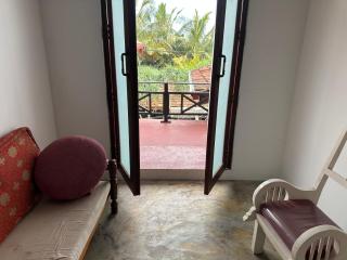 IN Lanka Hotel and Restaurant - 7