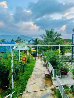 Mia Homestay and Coffee - 2