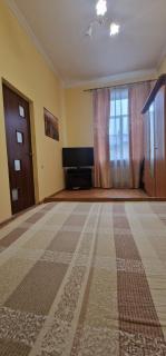 Дві кімнати коло Опери - 0