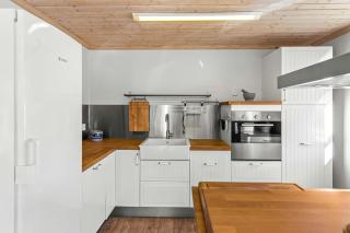 Cabin In A Scenic Location Near Nisser - 5