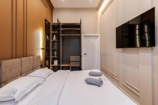 Простора двокімнатна квартира з ізольованими спальнями у центрі Львова - 8