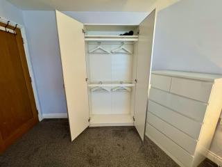 Beautifully Renovated Park View Apartment x1 Super King x1 King - 3