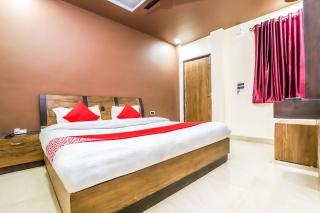 Hotel O by OYO CK Valley Hotel & Restaurant - 3