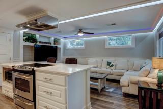 Elderberry Lane 3 - 2