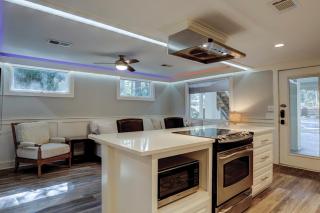 Elderberry Lane 3 - 1