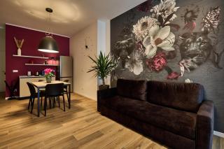 Suite In Town Home - 6