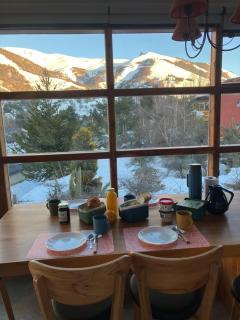 PUERTO NEVADO Box 6 en la base del cerro Catedral con vistas - 8