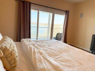 Sunshine&Shoreline-LakefrontDog Days Condo 3BD2BA - 8