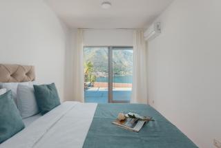 Dilek's Sea View Apartment - 3