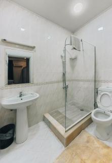 Eleven City Center Hotel - 9