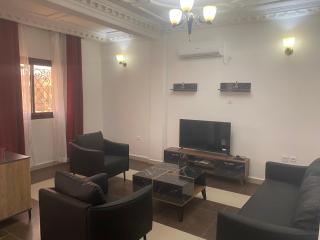 Évasion Chic Appartement 2 Chambres avec Piscine - 5