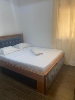 Évasion Chic Appartement 2 Chambres avec Piscine - 1