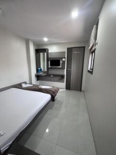 Hotel RS Regency - 9