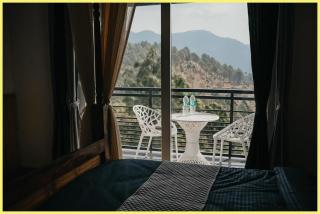 Hotel The Blue-Pine Pool Stay Near Naini Lake - Restaurant - Parking And Swimming Pool - Best Luxuary Hotel In Nainital - 3