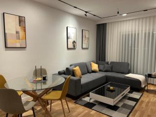 City Center Apartment - 4