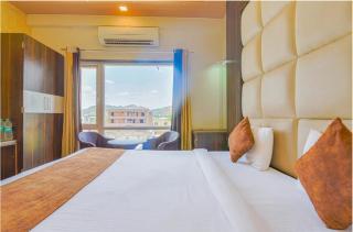 The Royal Residency - 7