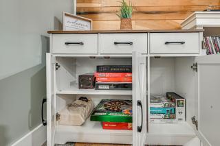 4 Mi to Mammoth Cave Hand-Built Cabin on 70 Acres - 6