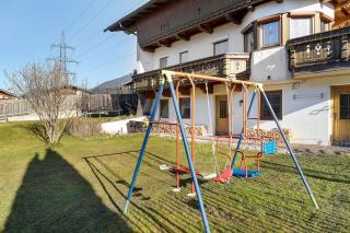 Haus Hart Im Zillertal - 8