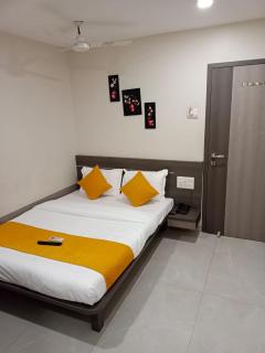 Hotel RS Regency - 7