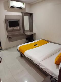 Hotel RS Regency - 8