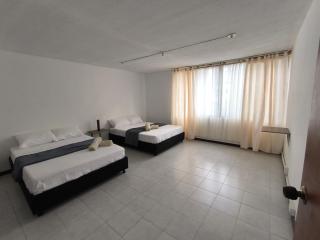 Arya Land Yoga Hostel - 9