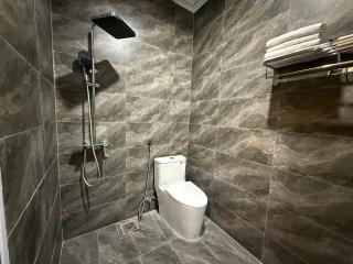 Bacnam Quang Ngai Hotel - 2