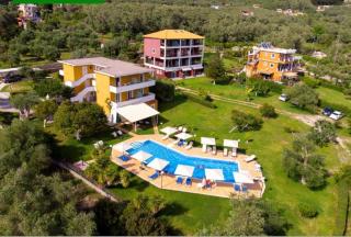 Aristidis Garden1 - 5