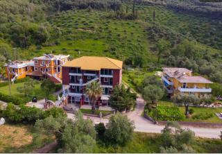 Aristidis Garden1 - 4