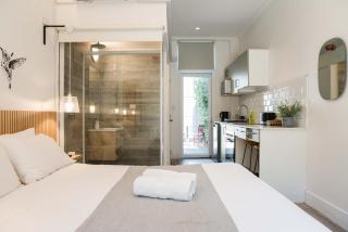 Bellavista Buzz Stylish 1BR Oasis Just Steps from the Metro - 3