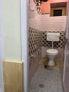 Shangrila thachi - 2