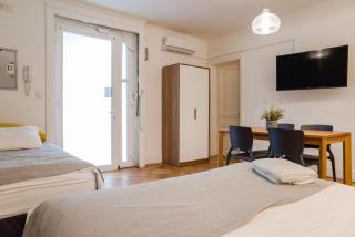 Metro to Fun 1BR near Bellavista & Hospital - 1