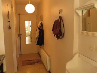 Appartement T2 Climatise avec Loggia à La Favière, Proche Plages et Commerces, Parking Inclus - FR-1-610-2 - 1