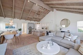 Charming Two Bedroom Walk Street Cottage Steps from the Beach - Hermosa Beach - 8