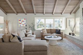 Charming Two Bedroom Walk Street Cottage Steps from the Beach - 3