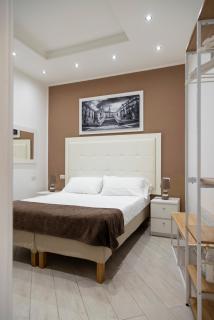 Suite 9 Al Massimo Cozy Apt Next to theather - 9