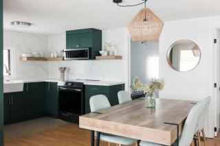 Narrows Nook - Prince Edward County Waterfront - 4