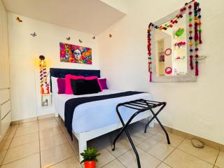 Polly's Home Aralias Boutique GuestHouse & PrivateSuites - 9