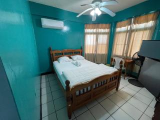 Chaleanor Hotel - Dangriga - 8