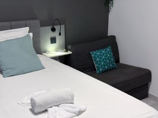 D' Suites Holiday Apartments - 2