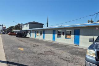Base Motel By OYO South Tampa - 7