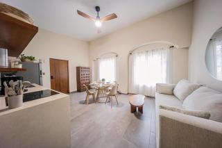 Central House 1 - Private Suite - 0