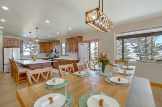 2 Mi to Brian Head Resort Family Gem with Mtn Views - 7