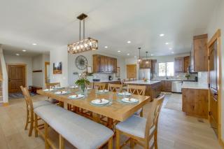 2 Mi to Brian Head Resort Family Gem with Mtn Views - 3