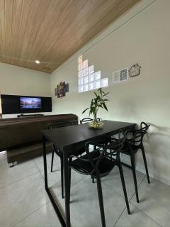 Studio Aconchegante - com Garagem Privativa e Ar Condicionado REV391 - 8