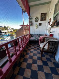 Boutique in the Attic Near Fabrika - 1