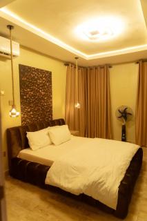 Cozy Modern 2 Bed Apartment - 2