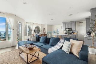 Bright Three Bedroom Venice Beach Home with Private Outdoor Patio - 0